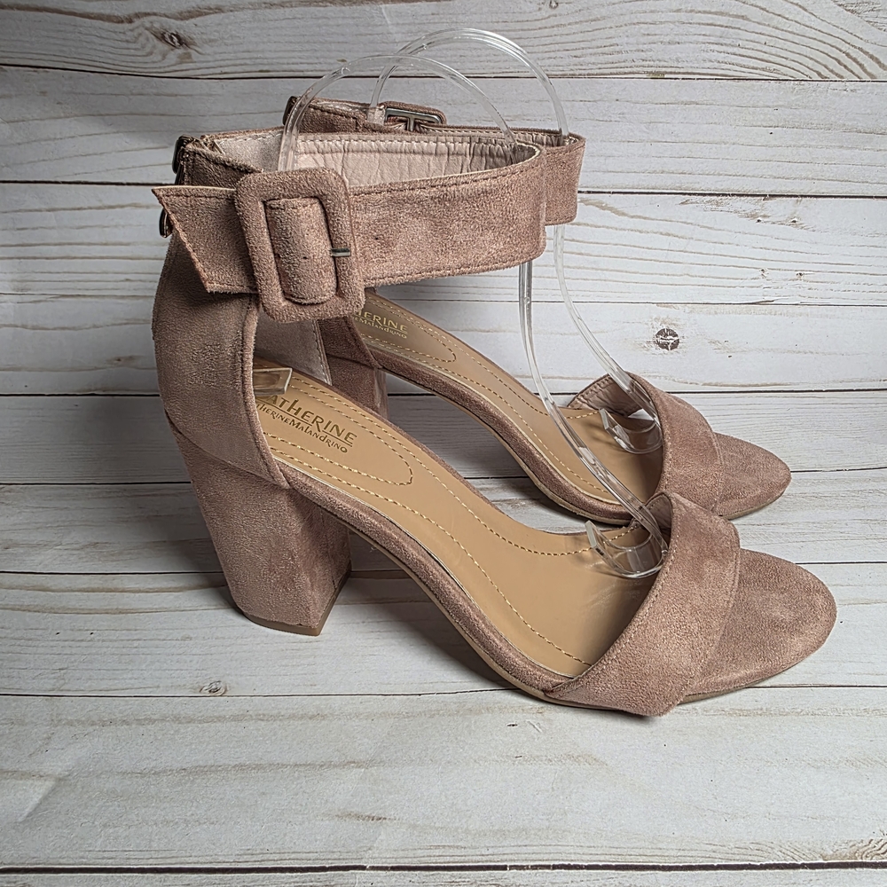 Catherine Malandrino Blush Suede Heels